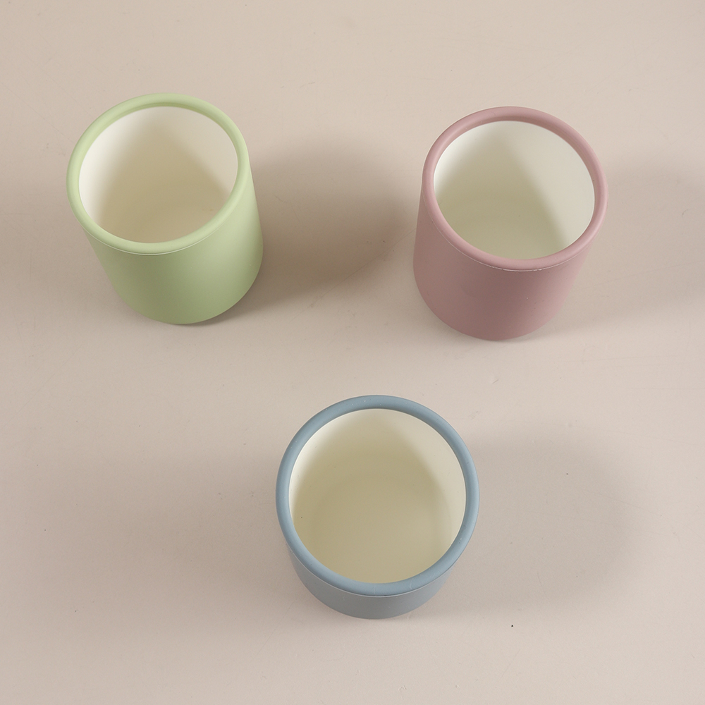 Gobelet d'apprentissage en sil - Baby Food Utensil avis et prix